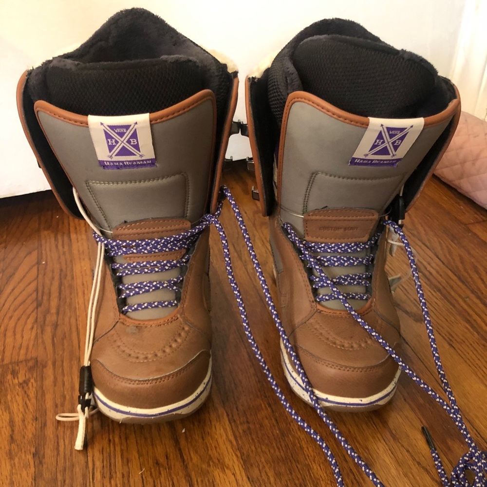 Vans Hannah Beaman womens size 6 Snowboard Boot